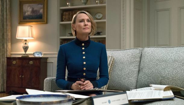 Карточный домик (House of Cards) 1 сезон описание серий, чем закончился сериал